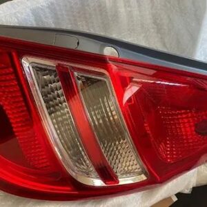 LANTERNA LADO DIREITO I30