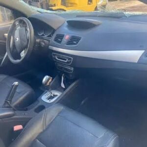 ACABAMENTO TABELIER FLUENCE